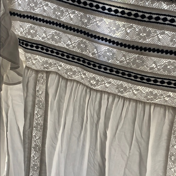 Lace blouse - Picture 7 of 7